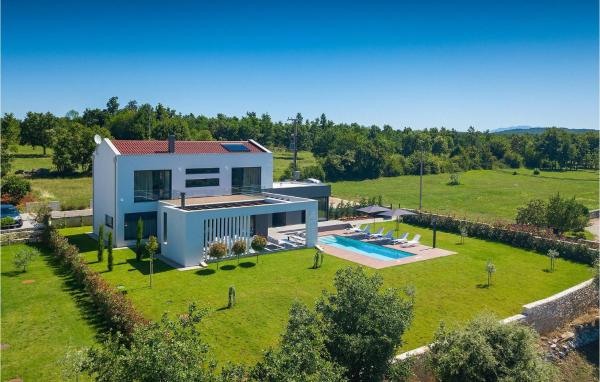 Kuvassa näkyy kohde Villa Sabina, joka sijaitsee kaupungissa Kurjavići.