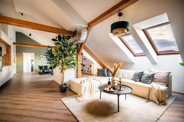 6BR Castle V!EWS A/C luxury Dolce Vita apartment, Prague