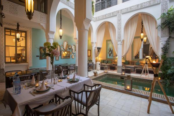 写真にはマラケシュ市にあるRiad Dar Saad - Hammam & Rooftop Caféが写っています。