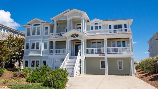 A la foto es mostra l'objecte OCEANFRONT, Ocean Views, Pool, ELEV, H Tub, Dogs Welcome, CD1, A Great Place situat a la ciutat de Duck.