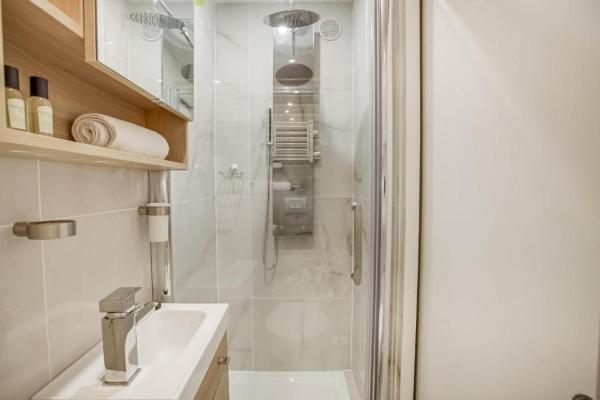 Foto 5: Tiny boutique studio in Paris 11