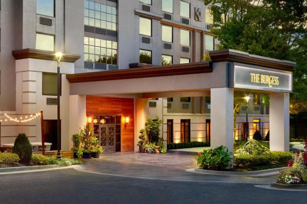 På billedet ses objektet The Burgess Hotel, Atlanta, a Tribute Portfolio Hotel beliggende i byen Atlanta.