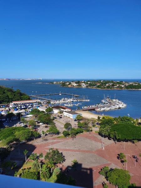 写真にはGuajuru市にあるPraia do canto- 502A-frente para o marが写っています。