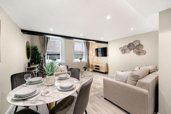 Foto 2: Host & Stay - Halifax House Living