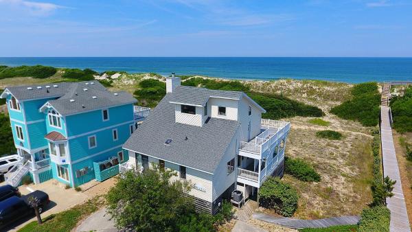 A la foto es mostra l'objecte OCEANFRONT, Ocean Views, Sun Deck, Close to Beach Access, OS18D, A Place By The Sea situat a la ciutat de Corolla.