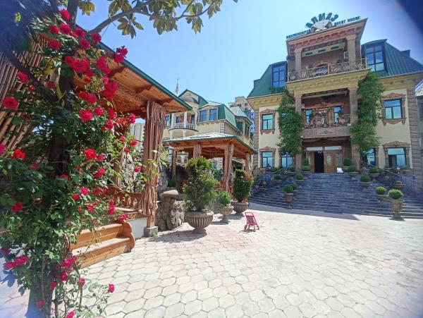 Almaz - Hotel, Душанбе