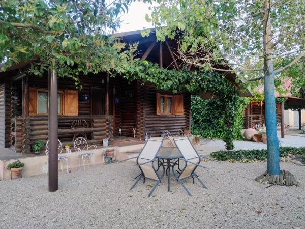 A la foto es mostra l'objecte Casas Rurales Villa Pereza situat a la ciutat de Casas de los Pinos.
