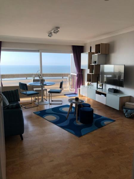 A la foto es mostra l'objecte Enjoy@sea situat a la ciutat de Oostende.
