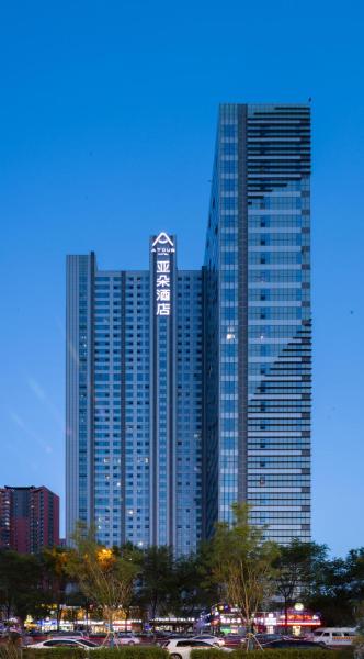 På bildet vises objektet Atour Hotel Shenyang Olympic Yingpan Street som ligger i byen Shenyang.