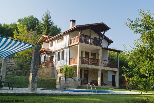Kuvassa näkyy kohde Neda's House, joka sijaitsee kaupungissa Bozhichen.