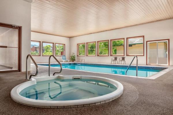 Quality Inn & Suites Vernon - Vernon