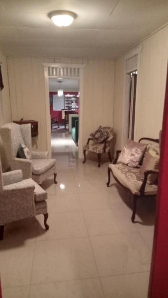 A la foto es mostra l'objecte Classic House, Modern Spaces situat a la ciutat de Baní.