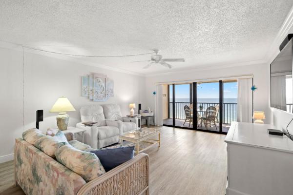 Foto 7: Reflections on the Gulf #503 Beachfront Condo with Pool and Hot Tub
