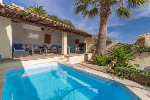 写真にはカプデペラ市にあるCapdepera - 3109-36 Mallorcaが写っています。