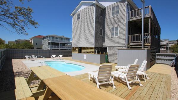 A la foto es mostra l'objecte Oceanside, Private Pool, Sun Deck, Hot Tub, OS3N, The Lone Star Fish situat a la ciutat de Corolla.