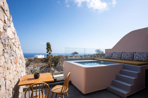 Perla Nera Suites - Santorini