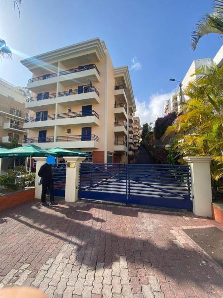 A la foto es mostra l'objecte LIDO CASA BRANCA situat a la ciutat de Funchal.