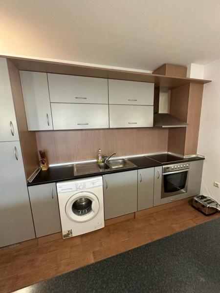 Zdjęcie 8: Central, 3 Bedroom Apartment at Golden Fort Complex