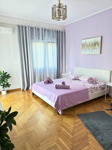 Na fotografii je vidět objekt apartment Alimos near the sea nacházející se ve městě Alimos.