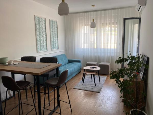 På billedet ses objektet Zeus apartman beliggende i byen Banja Luka.