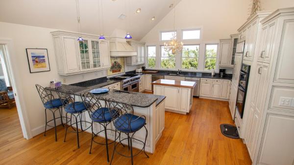 Foto 6: OCEANFRONT, Ocean views, ELEV, Private Pool, Private beach access, WL1083, Lighthouse Drive