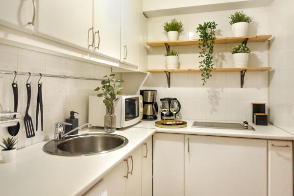 Chic Accommodation with Breathtaking Views over Calea Victoriei - Your Central Heaven的照片9