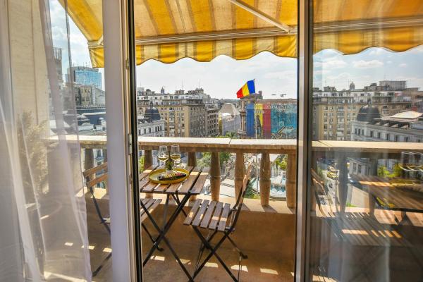 Chic Accommodation with Breathtaking Views over Calea Victoriei - Your Central Heaven的照片5