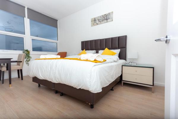 One bedroom serviced apartment Smethwick Flat 314, Birmingham