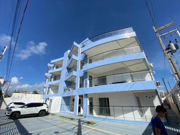 A la foto es mostra l'objecte No Atalaia, Fort Poseidon rua do Atalho a 700 metros da praia do Atalaia, apartamento novo decorado, varanda, sala de estar e jantar, 02 suítes, 03 banheiros, lavanderia, cozinha, piscina, churrasqueira, salão de jogos, vista parcial das dunas e mar situat a la ciutat de Salinópolis.
