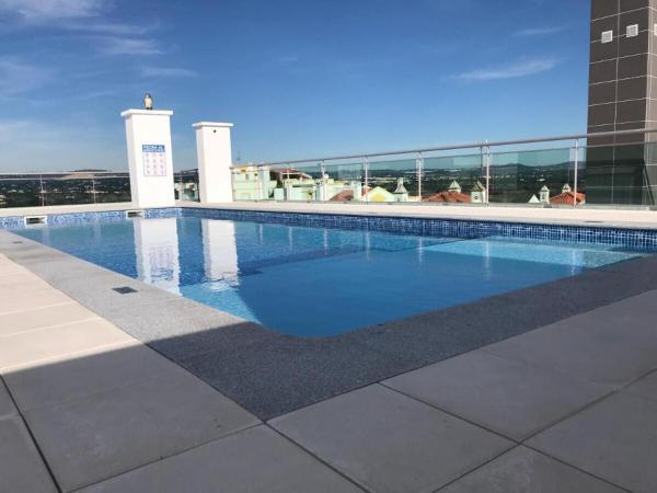 2 Bed Apartment With Roof Top Pool, Close To Falesia Beach At10 - 法魯