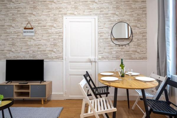 A la foto es mostra l'objecte Appart Cosy 2 chambres 6 personnes RER A 15 min situat a la ciutat de Champignol.