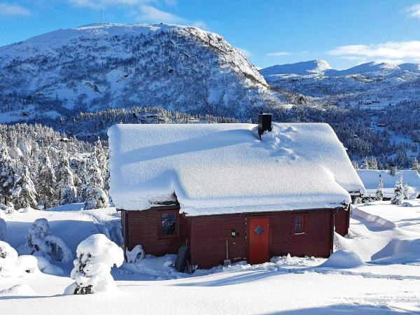 På bildet vises objektet 8 person holiday home in Tjørhom-By Traum som ligger i byen Linland.