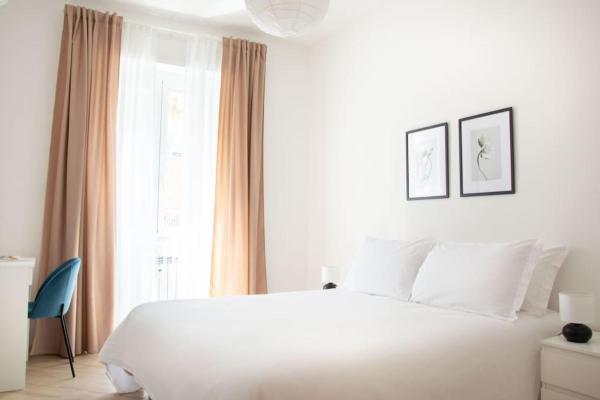 Na zdjęciu widoczny jest obiekt Esclusivo Appartamento di design (metro Tiburtina) położony w mieście Rzym.