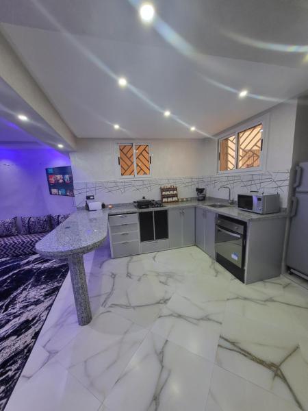 Duplex+2 salles de bain à 5 min de l'aéroport, Marrakech