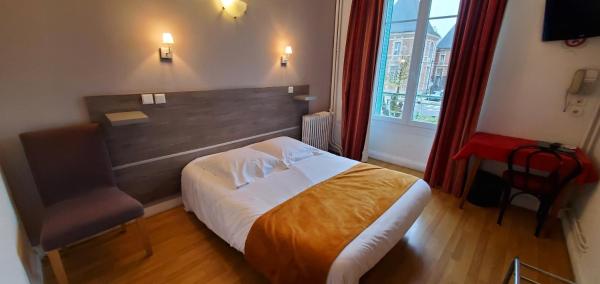 A la foto es mostra l'objecte Hotel Bar Restaurant Saint Paul situat a la ciutat de Verdun-sur-Meuse.