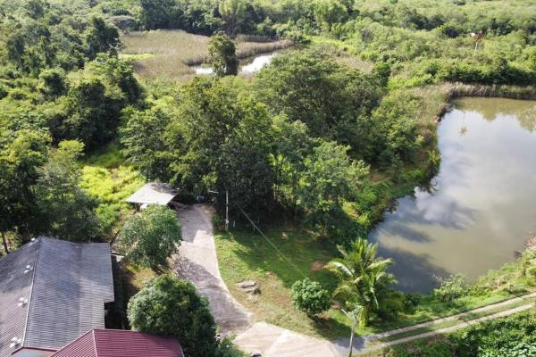 På billedet ses objektet ครอบครัวบ้านบนภูเขา Family Mountain Home beliggende i byen Pak Chong.