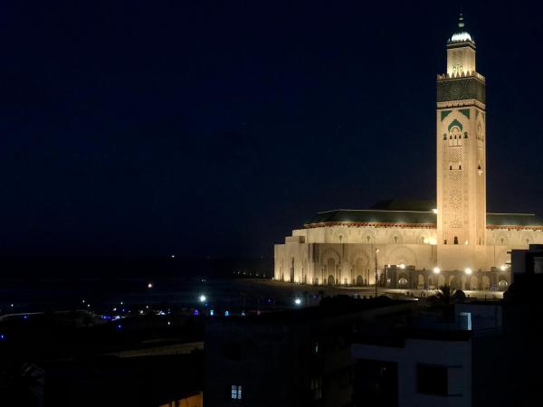 Bel appartement avec une belle vue sur la grande mosquée Hassan II et la mer, Casablanca
