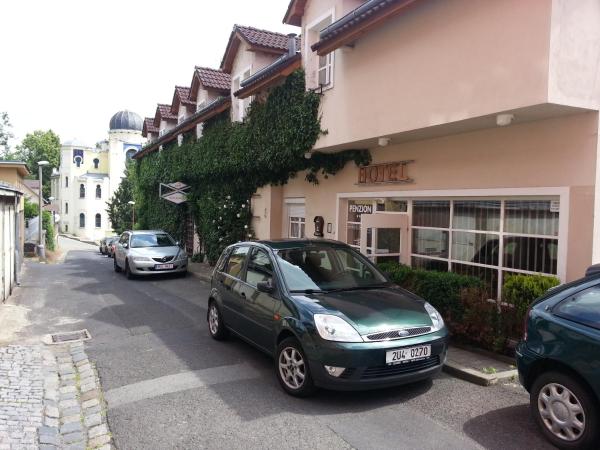 A la foto es mostra l'objecte Penzion Andy situat a la ciutat de Děčín.