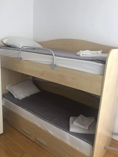 Spacious, 2 Bed Apt, Fort Orchid photo 9