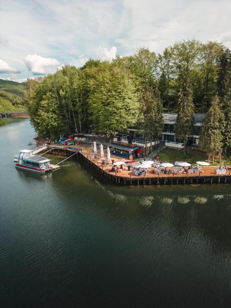 Na zdjęciu widoczny jest obiekt Adventure Lake Resort - Simared położony w mieście Blidari.