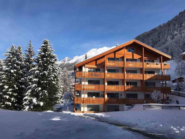 A la foto es mostra l'objecte Modern Zermatt apartment with Matterhorn view situat a la ciutat de Zermatt.