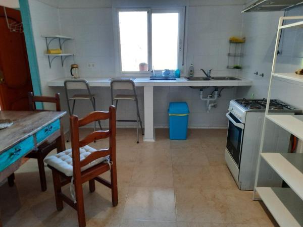 A la foto es mostra l'objecte garden cottage situat a la ciutat de Casares.