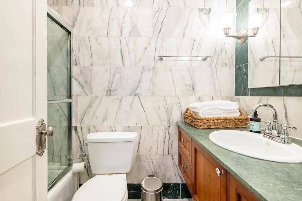 Bilde 8: Lofty & Bright Greenwich Getaway w Private Rooftop