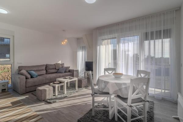 A la foto es mostra l'objecte Apartman Diva 5 Divčibare situat a la ciutat de Divčibare.