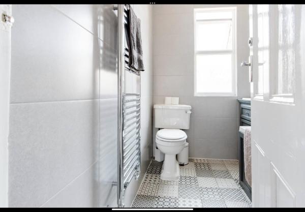 Fotografie 4: Private Room in Allerton - Quiet & Comfortable