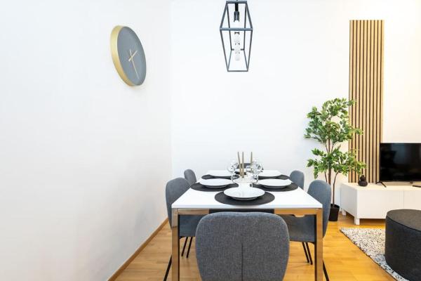 Foto 5: OrestaLiving - Spacious 2BR on the Danube Canal