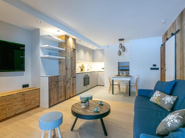 Cocon Intime Avec Wifi, Garage, Et Accès Direct Aux Pistes Dans Résidence Neuve à Val D'isère - Fr-1-694-339 - Val-d'Isère