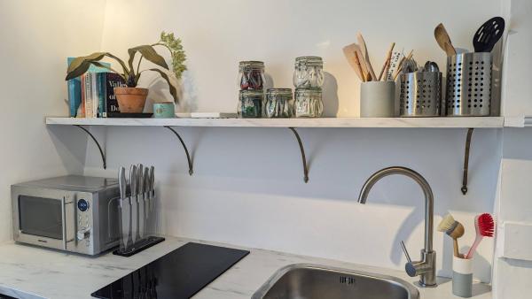 Fotografie 9: Charming & Quaint Old Compton Apartamento - Quiet Guests Only Allowed, No Parties Allowed, Over 25 years old or families