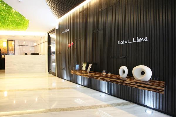 Op de foto is het object Lime hotel Suwon te zien, gelegen in de stad Suwŏn-yŏk.