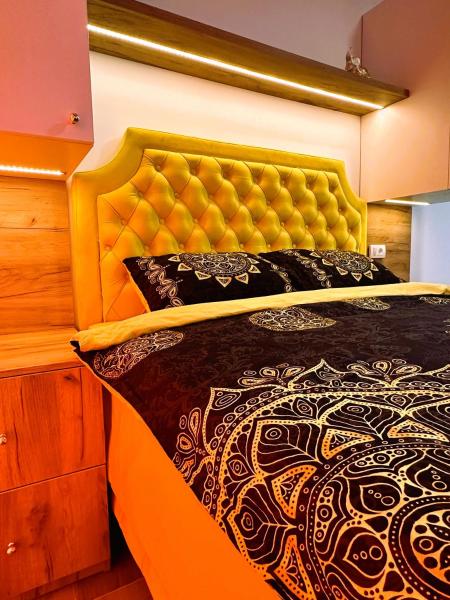 A la foto es mostra l'objecte Zlatni apartman Borovi situat a la ciutat de Divčibare.
